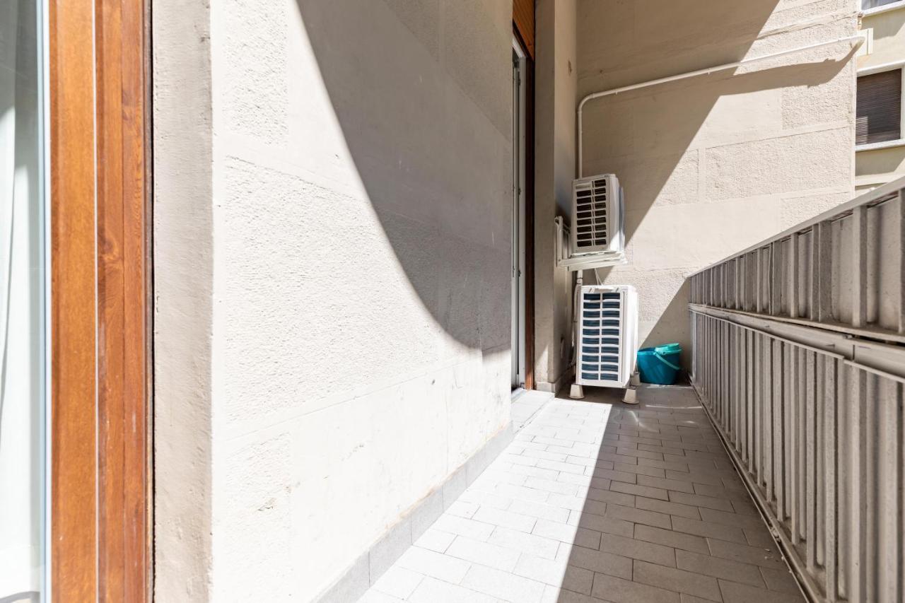 Minerva - 1 Bedroom Apartment Two Steps From Milano Centrale Exteriör bild